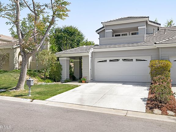 2nd image of 818 Sunstone St