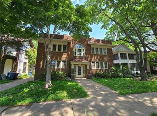 707 5th St SE #201, Minneapolis, MN 55414