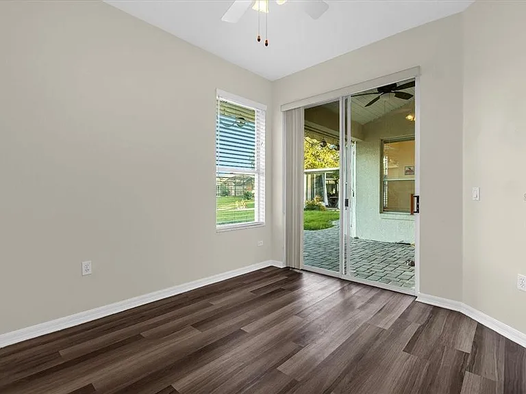 13131 Luxbury Loop — Photo 23