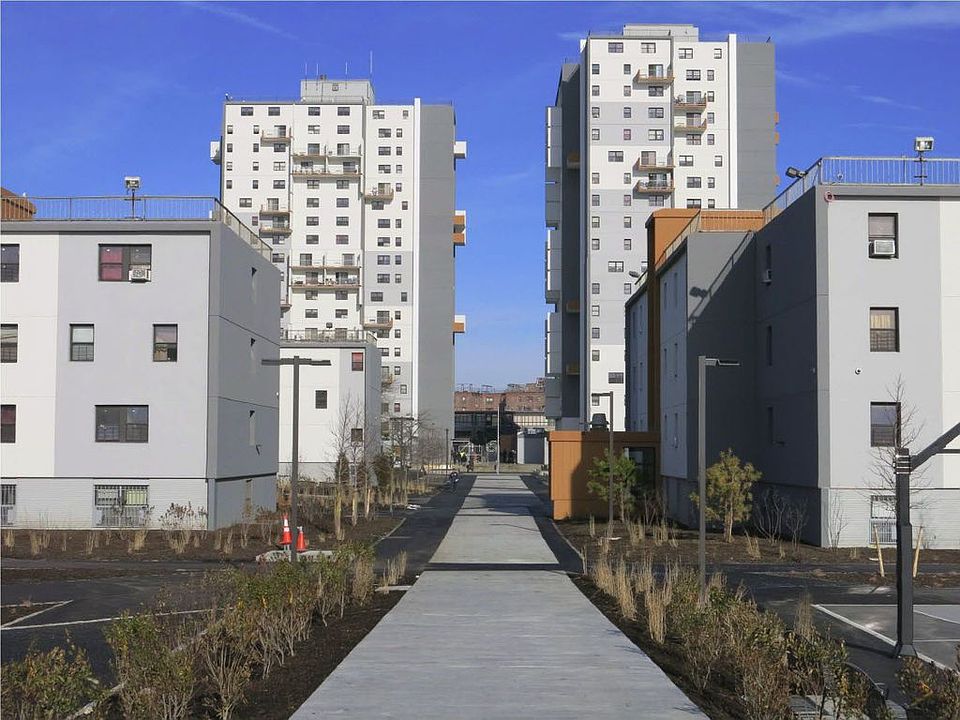 5717 Shore Front Pkwy, Arverne, NY 11692 Zillow