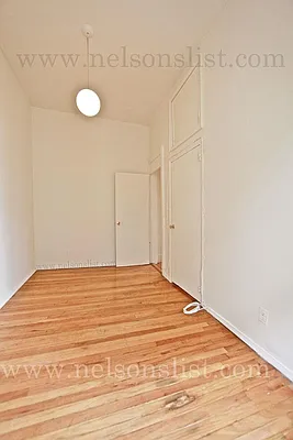 Rented by R New York | media 16