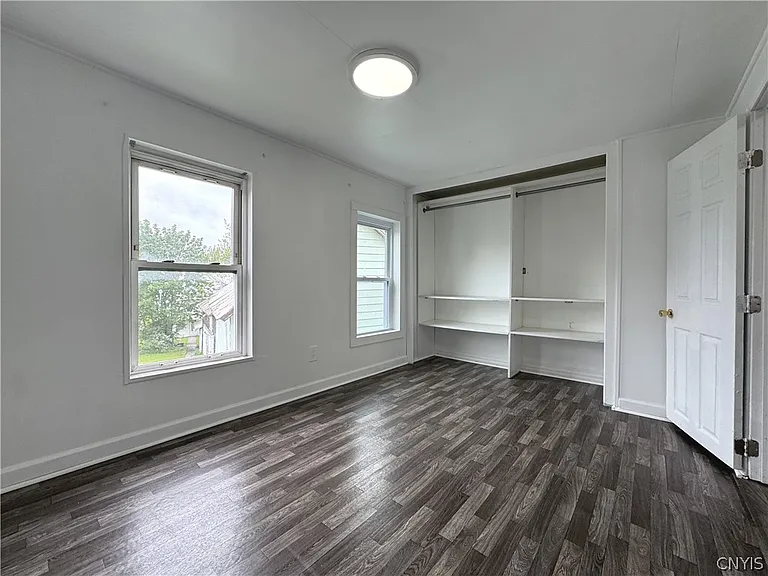 318 W Hoard St — Photo 32