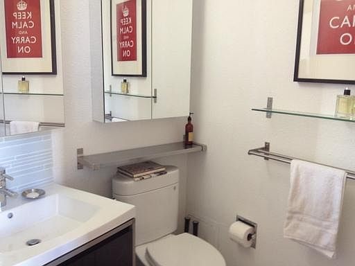 3rd image of 346 1st St APT 307
