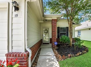 15 Bark Bend Pl, Conroe, TX 77385