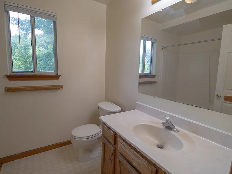 42091 Greenwood Dr — Photo 23