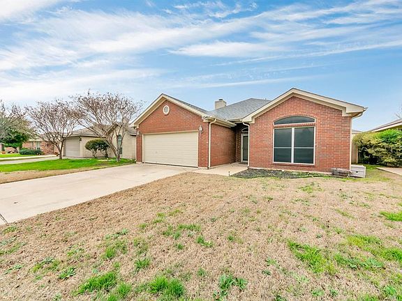 4th image of 10465 Fossil Hill Dr