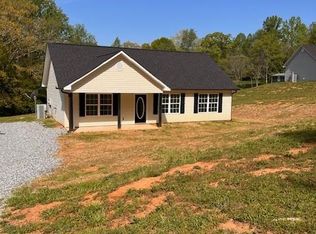 108 Pine Corner Dr, Dahlonega, GA 30533