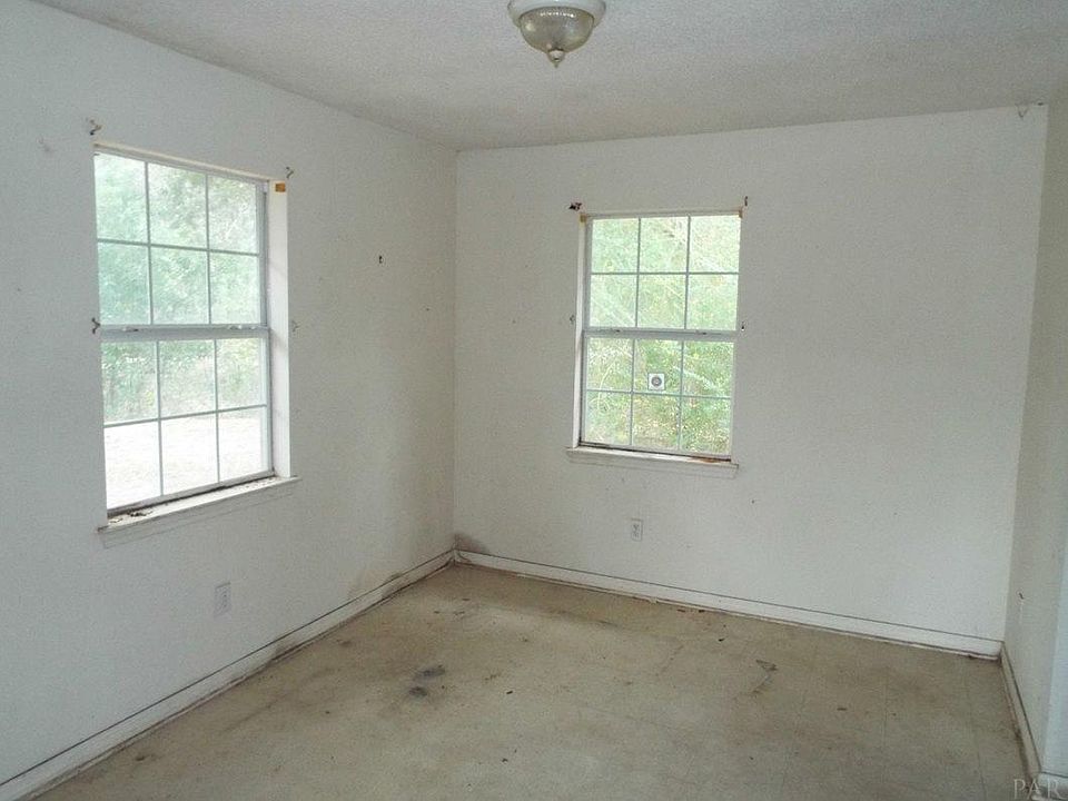 2nd image of 3080 Melody Ln