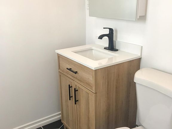 2nd image of 1301 E Wilson Ave #1307F