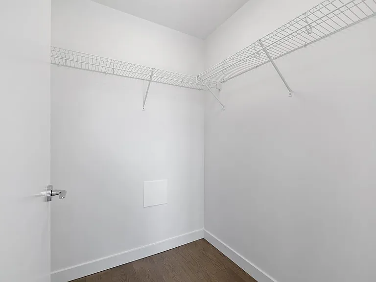 5168 Cambie St #412 — Photo 18