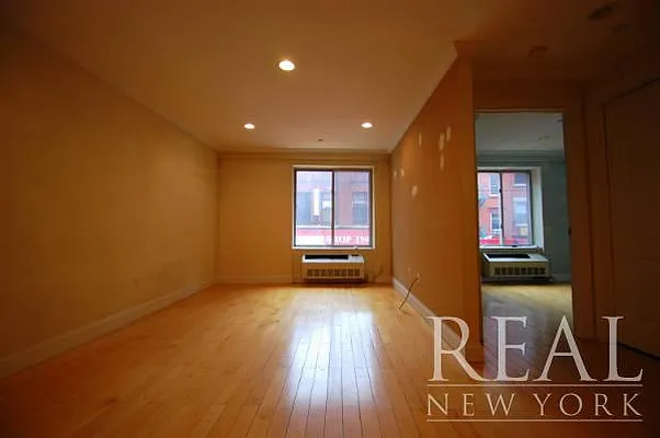 Rented by REAL New York | media 32