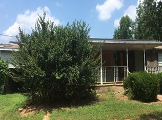 1918 Glenn Springs Rd, Spartanburg, SC 29302