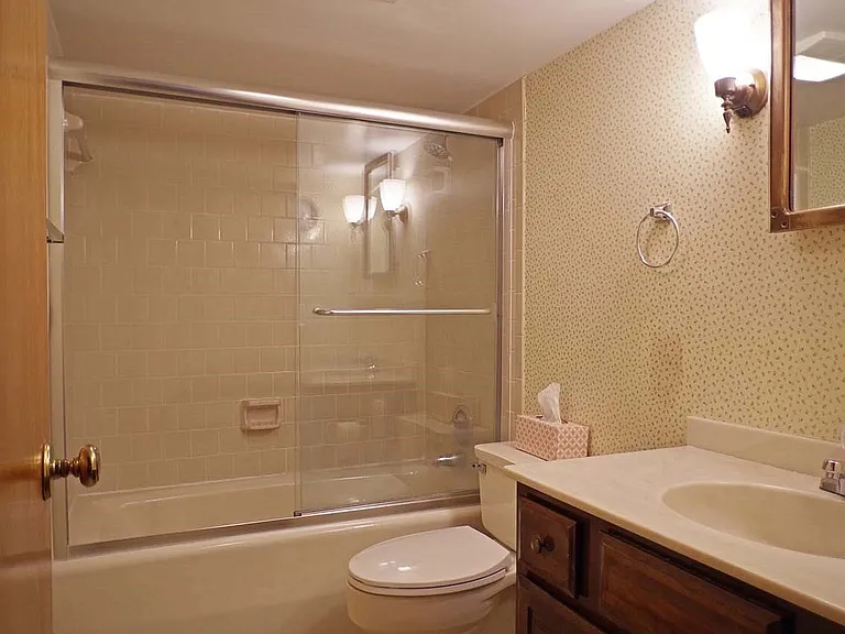 1036 Martin St #D — Photo 3
