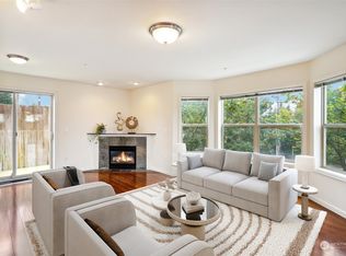 7311 15th Ave NW APT 203, Seattle, WA 98117