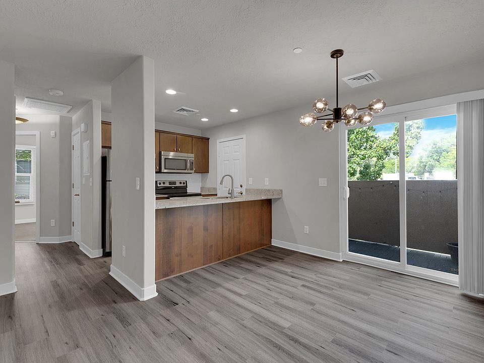 1st image of 159 E 800 S APT 212