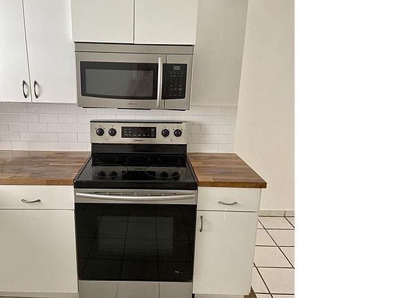2nd image of 1258 Marseille Dr APT 1