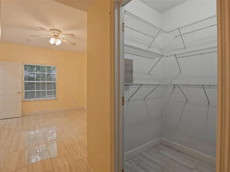 510 NW 50th Blvd #510 — Photo 20