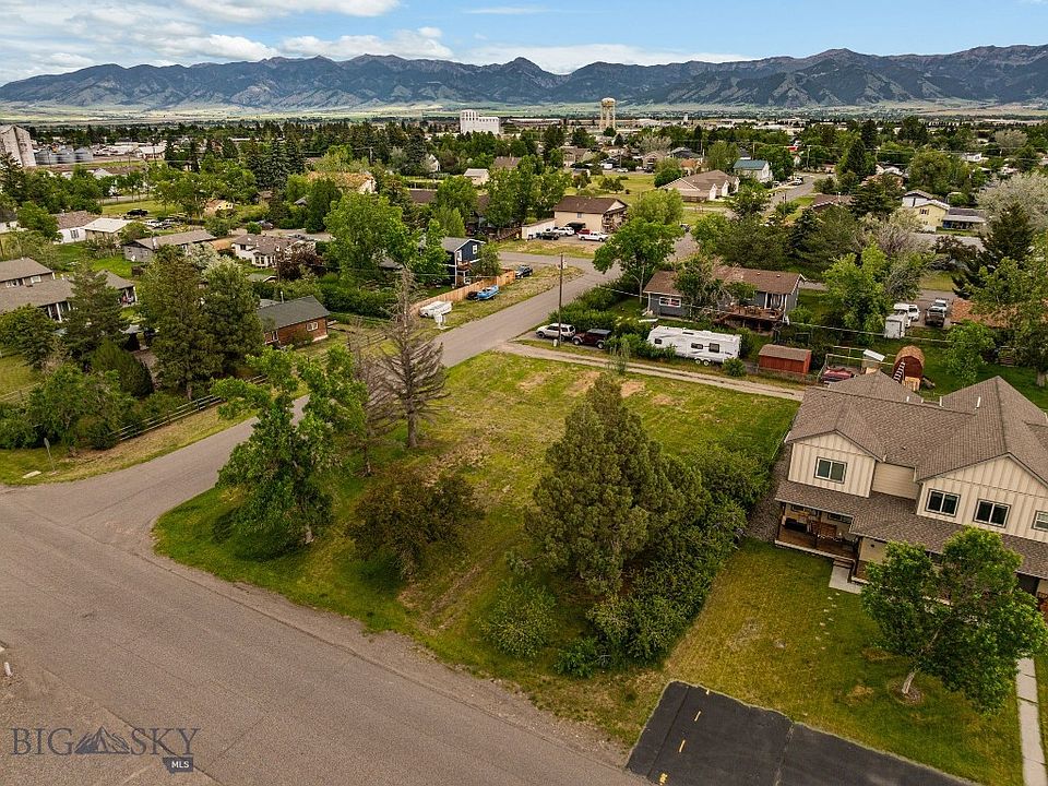 1st image of 800 Colorado St
