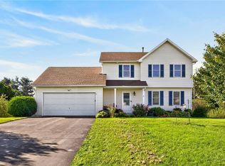 59 Reagan Way, West Henrietta, NY 14586