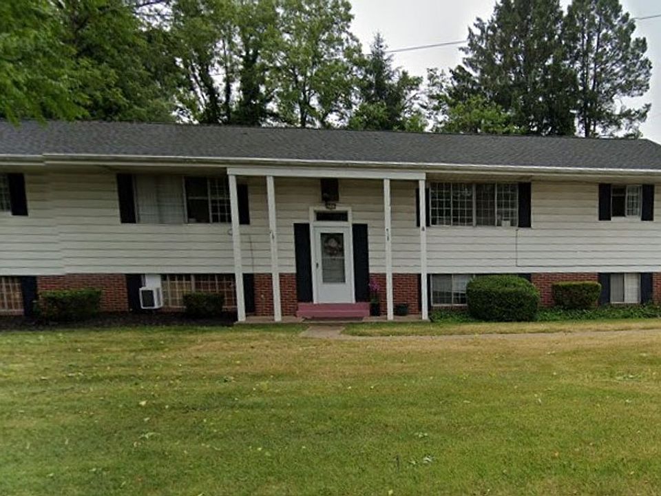 1st image of 4247 Locust Ln #1