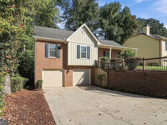 4th image of 4860 Hampton Square Dr
