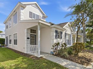 9105 Crystal Commons Way, Tampa, FL 33626