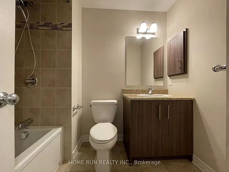 333 Ardmore St — Photo 16