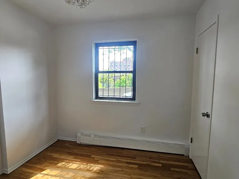 45-05 Astoria Blvd N #2A — Photo 9