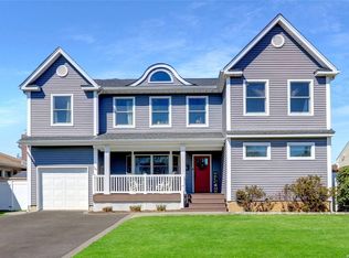 114 William Rd, Massapequa, NY 11758