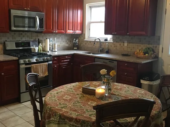 1036 Brinsmade Ave, Bronx, NY 10465