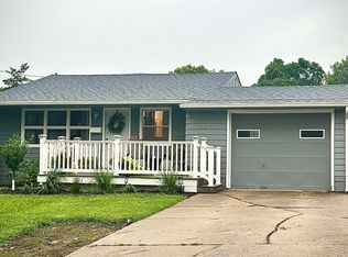 1011 N 2nd St, Oskaloosa, IA 52577