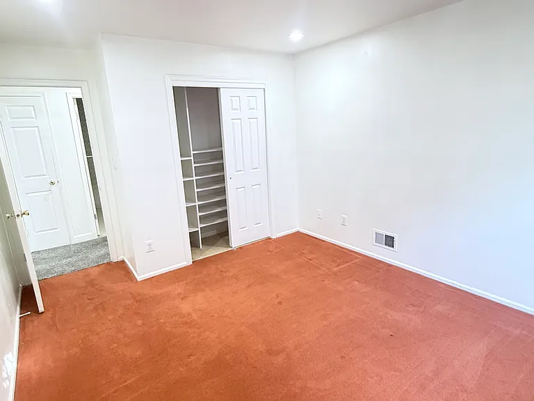 75 Keystone Ct #75 — Photo 13