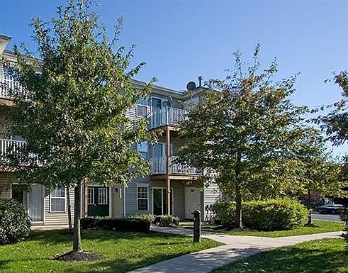 1st image of 513 Calderone Ct #Xj7buh6ms