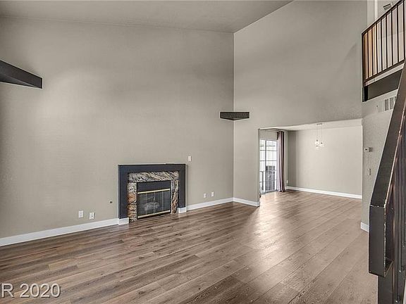 3rd image of 7911 Lonette Ave