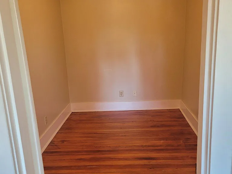 1001 Jefferson St — Photo 15