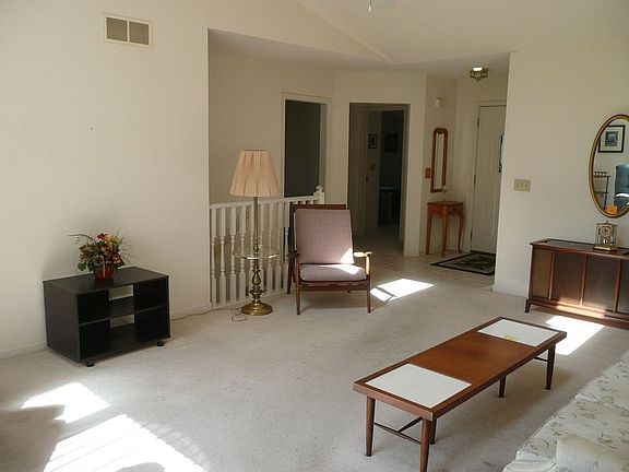4th image of 17826 Bay Winds Dr