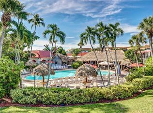 2555 9th St N UNIT 111, Naples, FL 34103