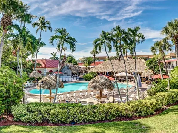 2555 9th St N Unit 130, Naples, FL 34103