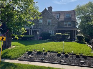 6647 Lincoln Dr, Philadelphia, PA