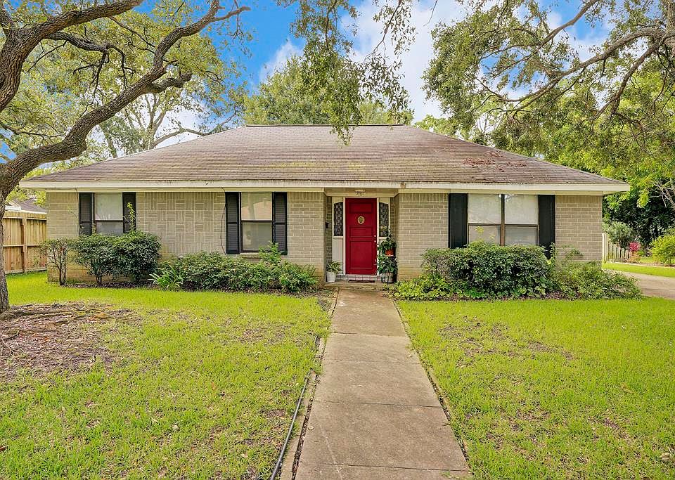 1st image of 10243 Catlett Ln