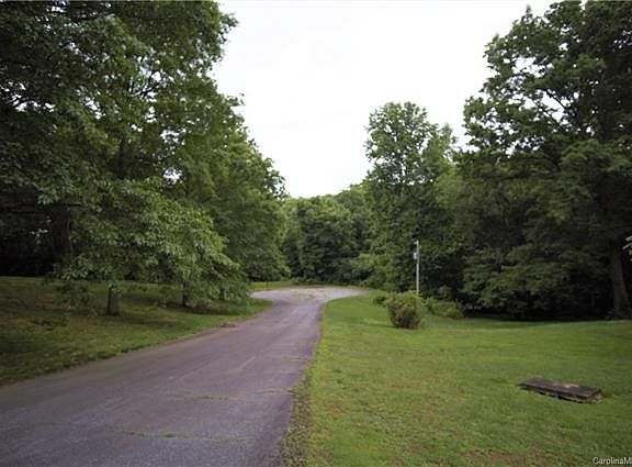 3rd image of 604 Margaret Rodgers Ln