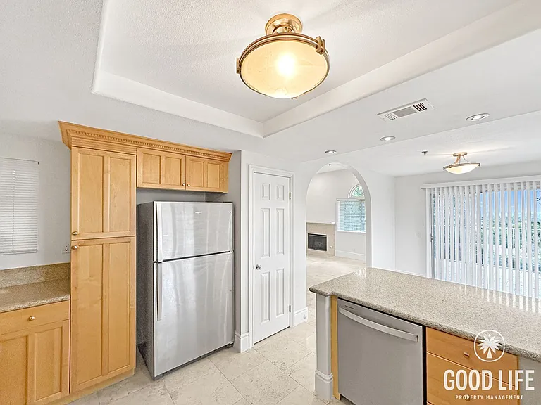 20961 Marin — Photo 3