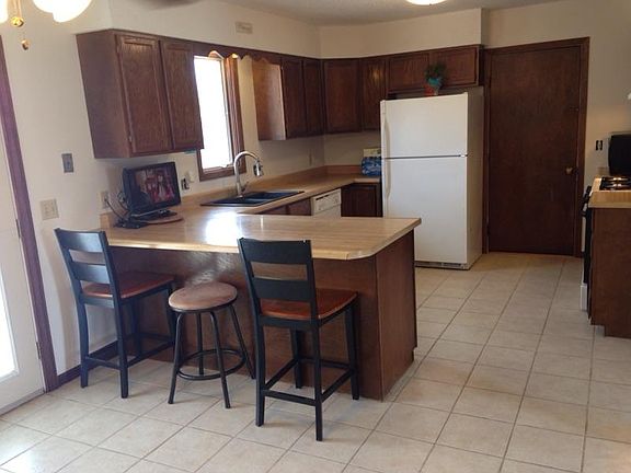 2nd image of 3012 Toalson Ave
