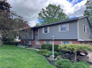 1117 Jennifer Dr, Dover, OH