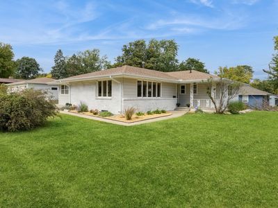 1208 16th St, West Des Moines, IA, 50265