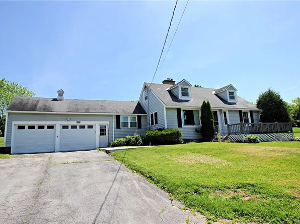 3878 Davis Corners Rd, Morrisville, NY 13408