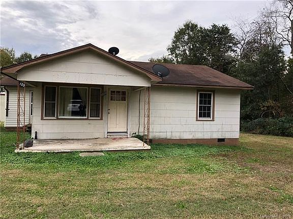 2nd image of 109 Edwards Ln