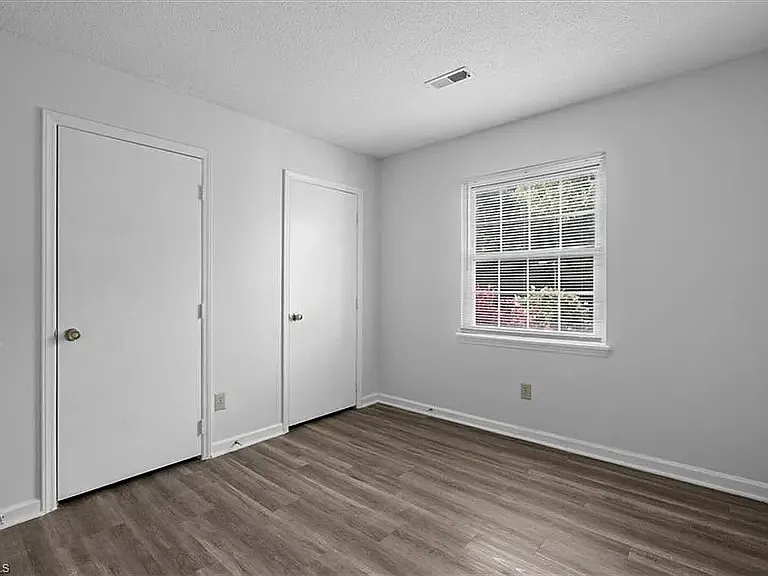 5643 Hornaday Rd #E — Photo 13