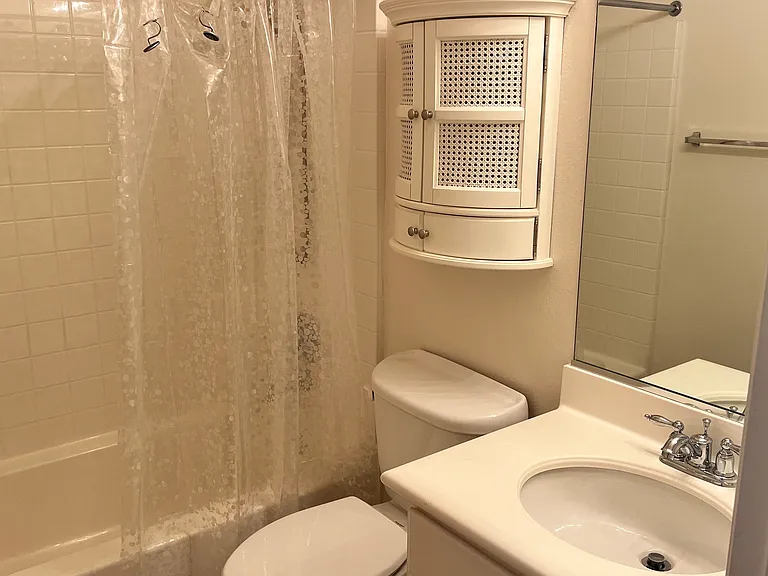 8240 Campbell Ct — Photo 11