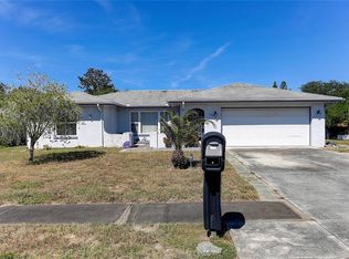 6833 Bottle Brush Dr, Pt Richey, FL 34668